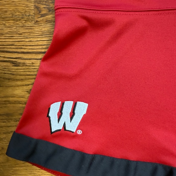 GEN2 University of Wisconsin Badgers Kids Red and Black Cheerleader Dress Sz 4 - Picture 3 of 11